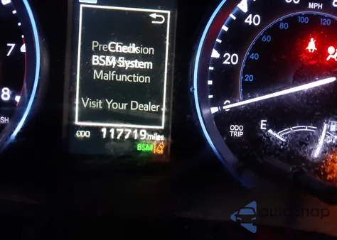 2019 Toyota Highlander Limited z USA, uszkodzony, nr VIN 5TDDZRFH1KS936394